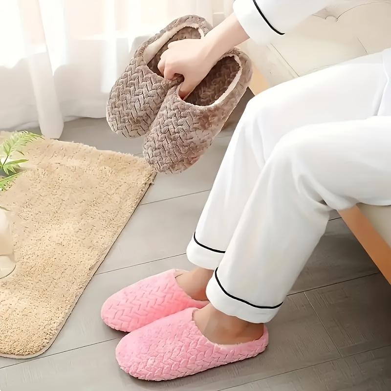 womens plush indoor slippers warm cozy closed toe non slip shoes home mute slippers details 2